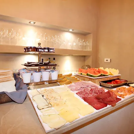 호텔 Casa Nostra Luxury & 3*