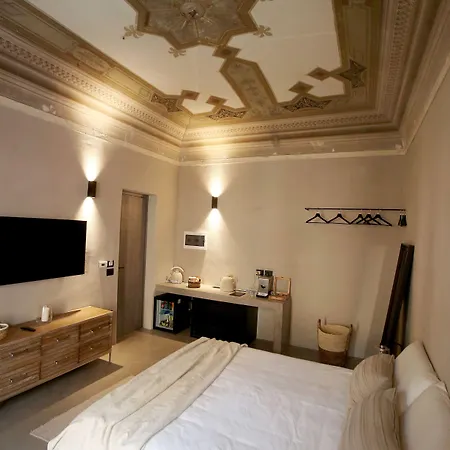 Casa Nostra Luxury & 3*