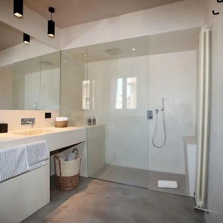 Casa Nostra Luxury & 3*