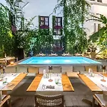 Casa Nostra Luxury & 3*