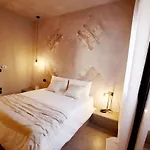 Casa Nostra Luxury & 3*