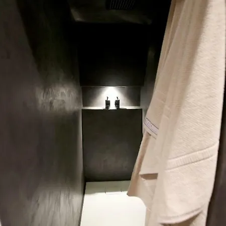 Casa Nostra Luxury & Hotell 3*