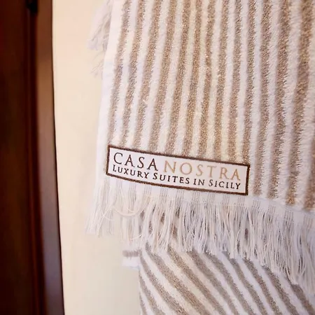 Casa Nostra Luxury & Hotell