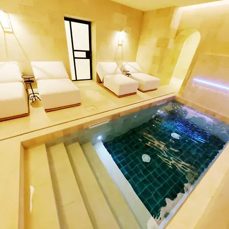 Casa Nostra Luxury & 3* パレルモ