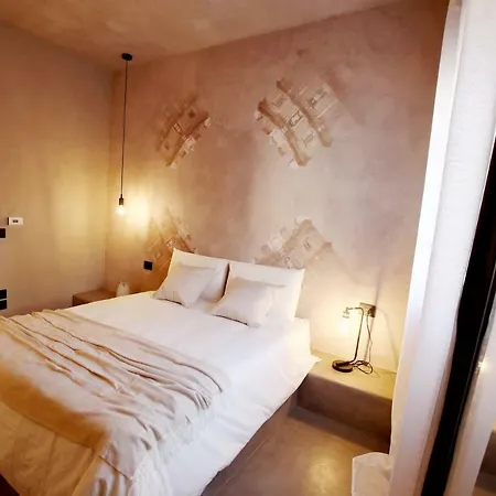 Casa Nostra Luxury & 3*