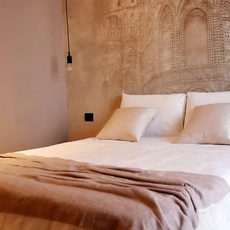Casa Nostra Luxury & 3* パレルモ