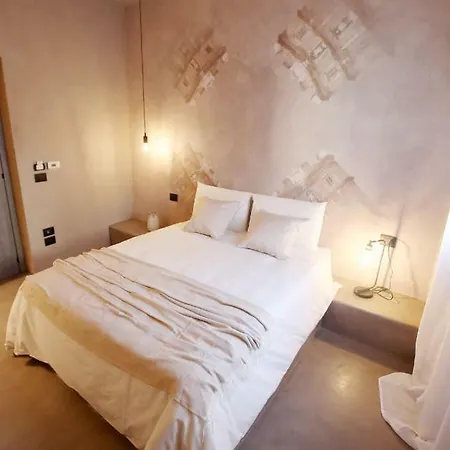 Casa Nostra Luxury & 3* パレルモ