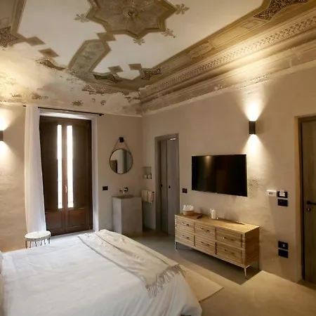ホテル Casa Nostra Luxury &